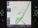 地図のアップ写真です。縦型画面は進行方向が広く見えて使い易い形状です。