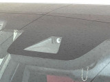 【トヨタセーフティセンス】走行中に前方の車両等を認識し、衝突しそうな時は警報とブレーキで衝突回避と被害軽減をアシスト。より安全にドライブをお楽しみいただけます。