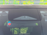 【ホンダセンシング】走行中に前方の車両等を認識し、衝突しそうな時は警報とブレーキで衝突回避と被害軽減をアシスト。より安全にドライブをお楽しみいただけます。