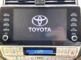 【メーカー純正ナビ】インテリアに溶け込むスタイリッシュな「専用設計」メーカーナビを装備♪視認性や操作性など基本性能にも優れ、より上質なカーライフをお楽しみいただけます。
