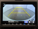 ★バックモニター搭載★ バック時目視しにくいクルマの周囲をカメラで映し出し、安全・安心駐車をサポート♪バックの苦手な方も後ろがハッキリ見えるので安心です☆