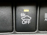 ガソリンエンジンが停止した状態での走行時、車両の接近を周囲の人に知らせてくれます。スイッチでオフにすることができます。