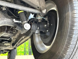 お車を安心してお乗りいただく為には、足回りの定期点検が欠かせません。サービスサポート(有償保証)では無料点検もご提供しており、安心のカーライフをお過ごしいただけるサポート体制が整っています。