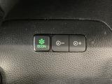 ★ECONスイッチ★ エコドライブを加速しよう!スイッチをONにすると、運転の仕方によるロスを抑え込み燃費をよくするようクルマが頑張ります(*^ー^*)燃費向上にチャレンジ♪