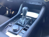 MTモード付です!MT感覚でシフトチェンジできます。MT車が少なくなってきた現在に面白さを取り入れた装備です。走る歓びを!