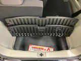 【ラゲッジルーム】実用性に優れた二段式ラゲッジル-ムでお荷物を別々に収納が可能♪♪