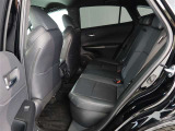 ゆとりある広々とした車内空間は、ドライブを始め買い物やレジャーなど、幅広く活躍します。一人でもみんなとでもお出かけを楽しみましょう!