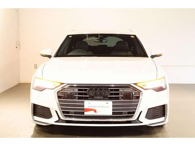 アウディ A6アバント 45 TFSI クワトロ スポーツ Sラインパッケージ