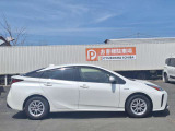 外装・内装の状態を詳しく知りたい方は直接ご来店して頂き、現車確認をお願い致します。遠方の方で来店が難しい場合は、キズ・凹みの写真や車輌状態表をメールもしくは郵送いたします。