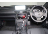 レクサス認定中古車です。安心のカーライフをサポートさせていただきます。