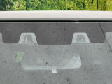 【スズキ セーフティサポート】走行中に前方の車両等を認識し、衝突しそうな時は警報とブレーキで衝突回避と被害軽減をアシスト。より安全にドライブをお楽しみいただけます。