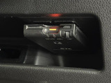 【ETC】装着されています。有料道路の乗り降り時に停車することなくスマートに乗り入れが可能になったり、割引を受けることができる嬉しい装備です。
