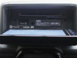 CD挿入可能です。Bluetooth接続もできます。
