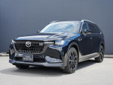 コンセプトは『Graceful Driving SUV』。圧倒的な走りを実現するメカニズムを、優雅で美しいボディで包み込んだ、MAZDAのフラッグシップSUV。