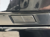 【パワーバックドア】スマートキーや運転席のボタンを押すだけでリアゲートが自動で開閉します!荷物を持っている時や、高い位置にあるバックドアを閉める際に便利な機能です♪
