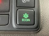 ★ECONスイッチ★ エコドライブを加速しよう!スイッチをONにすると、運転の仕方によるロスを抑え込み燃費をよくするようクルマが頑張ります(*^ー^*)燃費向上にチャレンジ♪