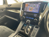 【 オートエアコン 】車内温度を感知して自動で温度調整をしてくれるのでいつでも快適な車内空間を創り上げます!