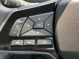ステアリングスイッチ搭載!ハンドルひとつで手を離さなくても運転中視線をそらさなくても操作が出来て便利です