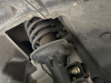 お車を安心してお乗りいただく為には、足回りの定期点検が欠かせません。サービスサポート(有償保証)では無料点検もご提供しており、安心のカーライフをお過ごしいただけるサポート体制が整っています。