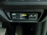 ETC付。高速道路の料金所はキャッシュレスで通過です。サービスエリア等にあるスマートインターの出入りも利用可能でとっても便利。ご納車後すぐにお使い頂けるようセットアップしてのお渡しとなります。