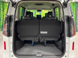 普段のお買い物や通勤、送迎等に十分な荷室スペースを確保しております。セカンドシートを倒すと、大きな荷物の積載も可能です♪
