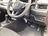 車両移動中などもあり、店舗に行かれる前に在庫確認をお願いしております。ぜひ連絡いただきその後ご来店をお願い致します
