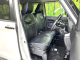 運転席シート廻りは使用感も少なく、良好な状態となっています。丁寧に使われていたことがよくわかりますね。