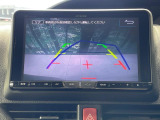 【バックカメラ】駐車時に後方がリアルタイム映像で確認できます。大型商業施設や立体駐車場での駐車時や、夜間のバック時に大活躍!運転スキルに関わらず、今や必須となった装備のひとつです!