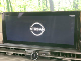 【純正ナビ】人気の純正ナビを装備。オーディオ機能も充実しており、Bluetooth接続すればお持ちのスマホやMP3プレイヤーの音楽を再生可能!毎日の運転がさらに楽しくなります!!