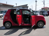 すべての車に外装のコーティングと各種ルームクリーニングを施工いたします!外装も内装も愛車はいつもピカピカキレイが気持ちいいですね♪