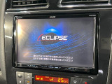 【大画面ナビ】人気の大型9インチナビを装備。存在感のある大画面はインパクト大!ナビ利用時のマップ表示は見やすく、テレビやDVDは臨場感がアップ!いつものドライブがグッと楽しくなります♪