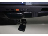 ドライブレコーダーメモリーカード挿入口!