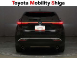 リヤのコンビネーションランプは後続車からも確認しやすいデザインです。