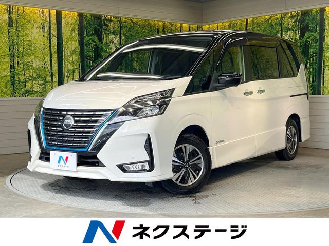 セレナ 1.2 e-POWER ハイウェイスターV 