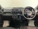ハイゼットカーゴ  デラックス 4WD