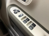 ご納車前にはプロの整備士が点検を行い、交換の必要がある部品は交換してからご納車いたします。また、その後の点検・整備・車検等も当社にお任せください。