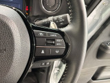 クルーズコントロールを装備しています。高速道路などで一定の速度で走ってくれるので運転が楽ですよ!速度を設定できますので、スピードの出しすぎにも注意できます。