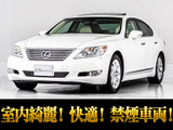 中古車選びの人気条件禁煙仕入れ車両!お探しの方必見のサンルーフ&明るいベージュレザーシート付!お問合せコード【12311】
