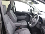運転席廻りです。