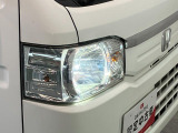 品質へのこだわり!専門のカークリーニング業者さんに依頼をして徹底的に内装・外装をキレイにしてもらっております。外装は磨きもしてもらっていますのでピカピカですね☆
