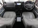 ランドクルーザー70 4.0 4WD 