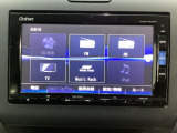 ナビゲーションはフルセグTV、インターナビ対応のGathers純正メモリーナビを搭載しています。Bluetoothオーディオ機能がありますので、スマートフォンなどの音楽も再生できます。