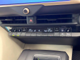 【シートベンチレーション】夏場は涼しい風でお尻や背中の熱やムレを防ぎ、冬はエアコンよりも早く温まってポカポカに!季節を問わず快適に過ごせます。