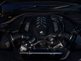 力強く滑らかな絶品のV8ツインターボ