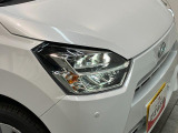品質へのこだわり!専門のカークリーニング業者さんに依頼をして徹底的に内装・外装をキレイにしてもらっております。外装は磨きもしてもらっていますのでピカピカですね☆