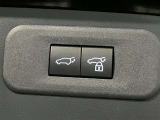 【パワーバックドア】荷物で手が塞がってても大丈夫!リモコンでピッ!力要らずでラクラク開閉!