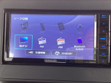 Bluetoothに接続することで、スマートフォンに入っている音楽アプリを車内で楽しめたり、通話が出来ます♪