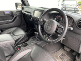 ラングラー アンリミテッド アルティテュード 4WD 本革シート