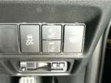 【ホンダセンシング】衝突軽減ブレーキや車線逸脱抑制などの機能で、日常の安全運転をサポートします。