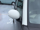 ご遠方のお客様には専門業者を介した陸送納車サービスがございます【※有料】。 お住まい・お届けご希望ご希望の地域をご連絡頂ければ輸送費用のお見積りと輸送期間の目安をご案内させていただきます。